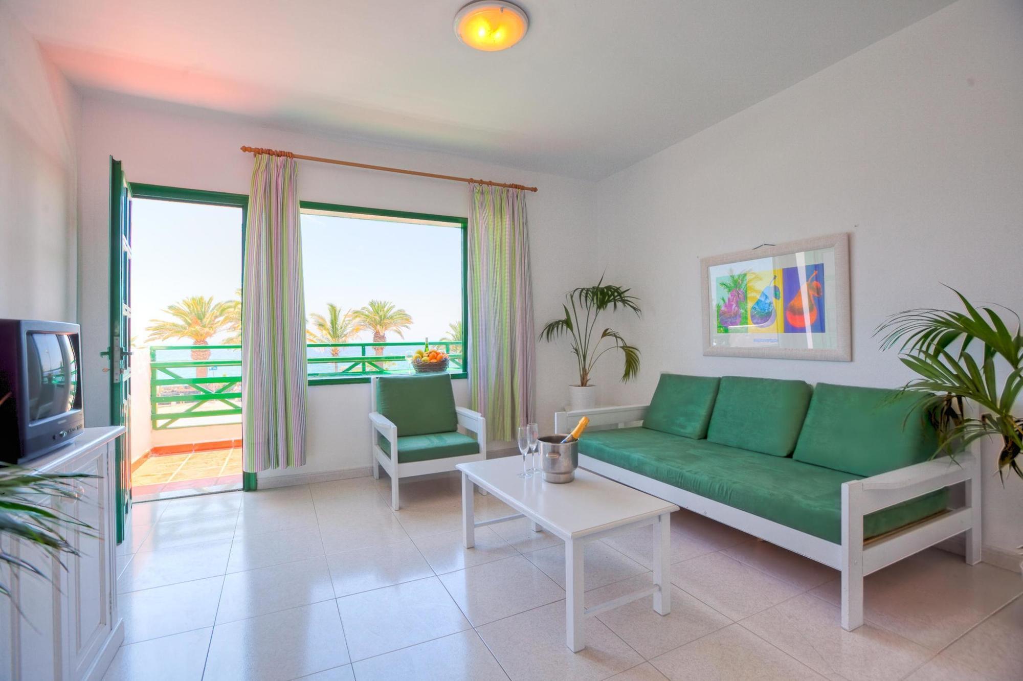 Rocas Blancas Apartments Puerto del Carmen  Dış mekan fotoğraf